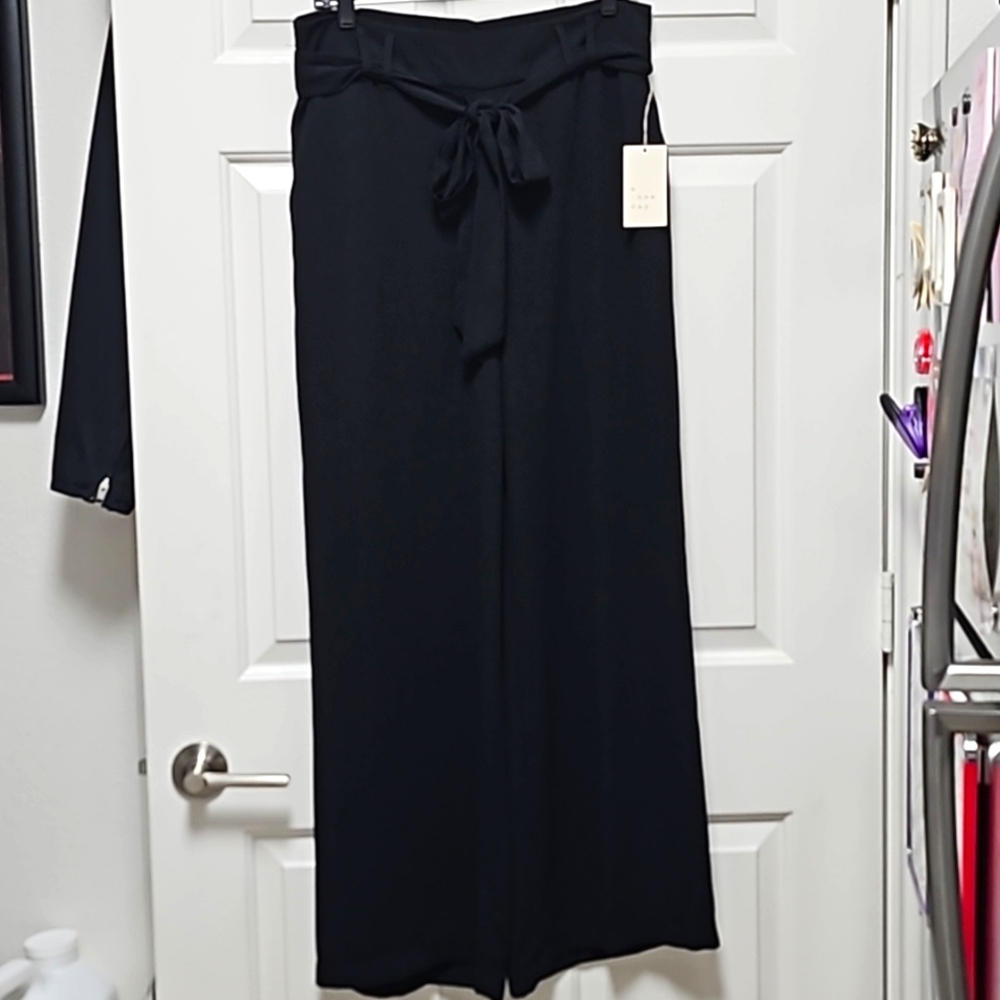 ✨️a new day Wide Flowy Leg Pants w/ Waist Tie, Hand Pockets Size Large